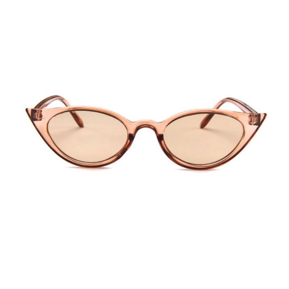 Cute Trendy Cat Eye Sunglasses in Multiple Colors
